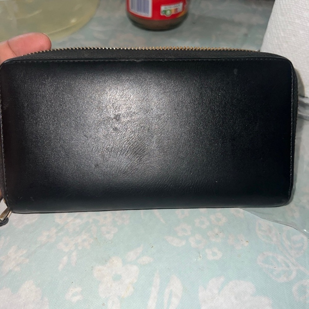 Gucci black Zippered Wallet